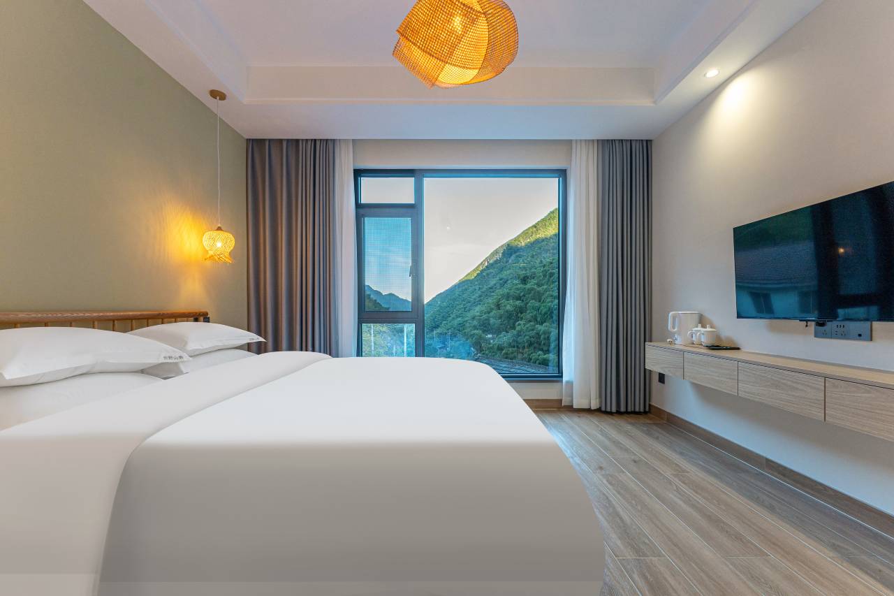 花筑·安吉云野山舍民宿图片