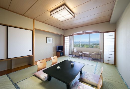 Mercure Nagano Matsushiro Resort & Spa Hotel Overview