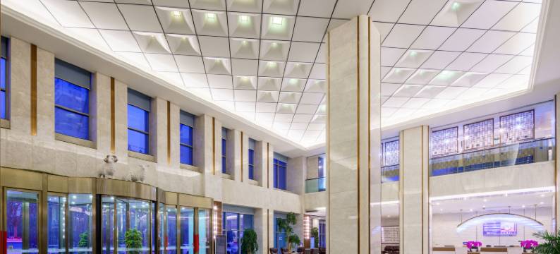 博林酒店Bolin Hotel(阿克苏市天百时尚购物中心店)图片