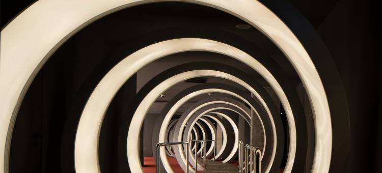 SFEEL设计师酒店(成都太古里滨江路店)图片