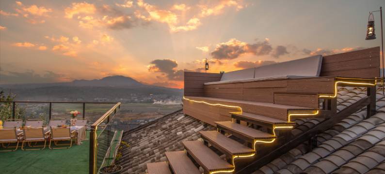 屿含设计师温泉美宿(和顺古镇店)图片