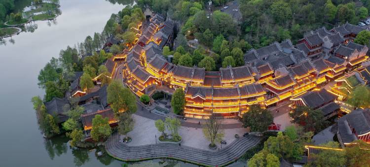 隐居璧山夜泊秀湖度假酒店(CBD秀湖公园店)图片