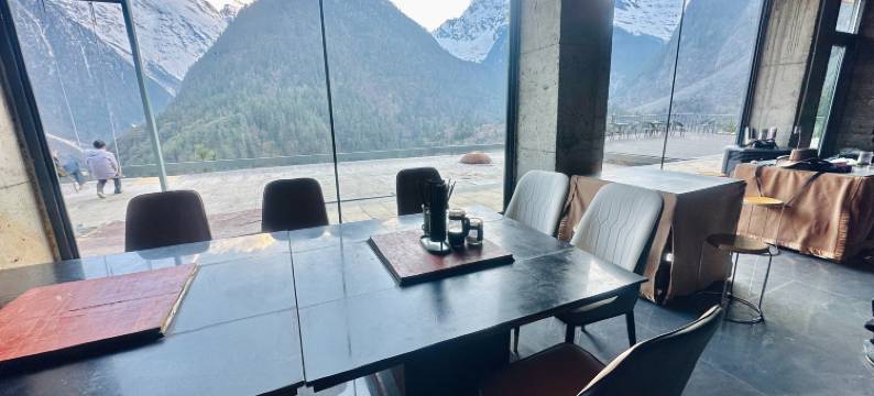 德钦雨崩如果观景客栈图片