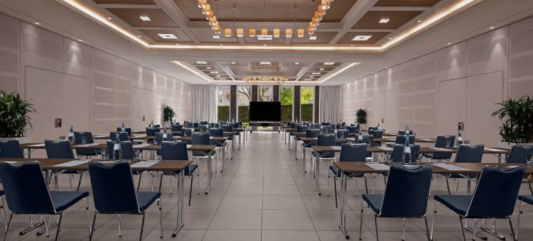 希尔顿格芮精选科隆瓦瑟图姆酒店(Wasserturm Hotel Cologne, Curio Collection by Hilton)图片