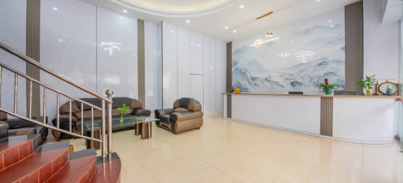 和平同发宾馆(宏昌东方商场西郊车站店)图片