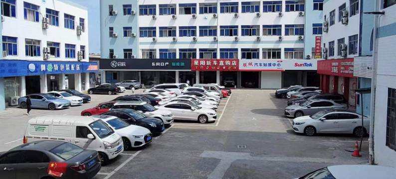 临境轻奢影音民宿(宁波机场鄞州大道地铁站店)图片