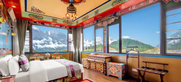 波密雍藏·嘎朗山居图片