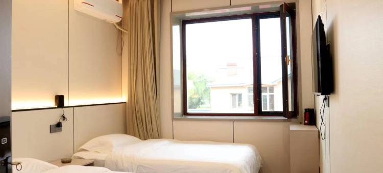 嘉荫嘉途智享宾馆图片