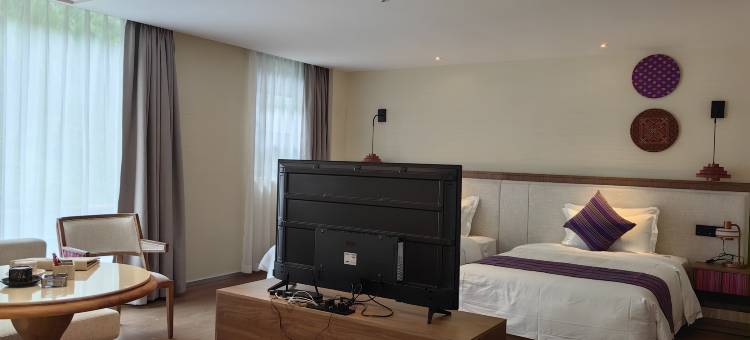 连山东韵双龙湖酒店图片