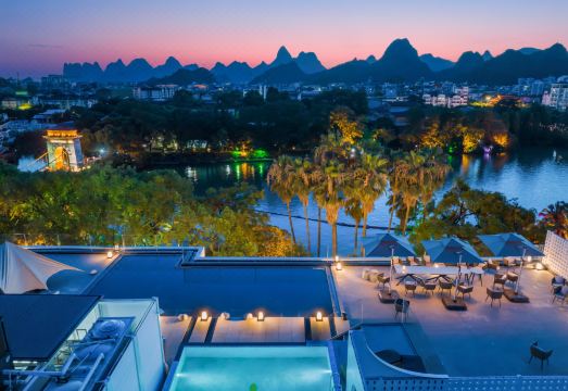 漓江望月?Quiet Holiday 湖畔酒店（桂林两江四湖象鼻山景区店）外景图