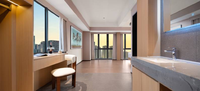 得宜酒店(步步高梅溪新天地长庆地铁站店)图片