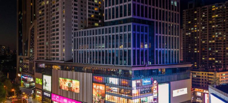 派对酒店(西宁力盟步行街店)图片