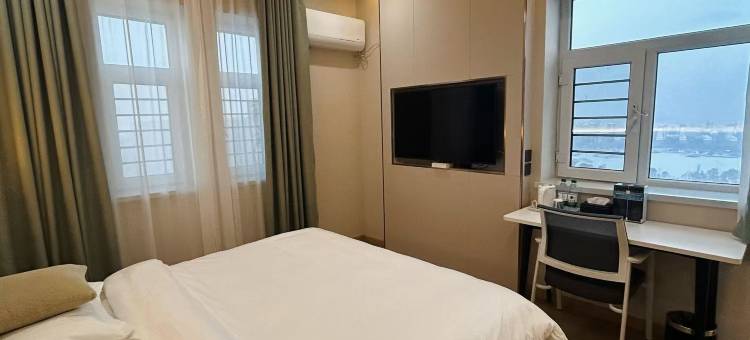 润万家星耀酒店(昌吉学院店)图片