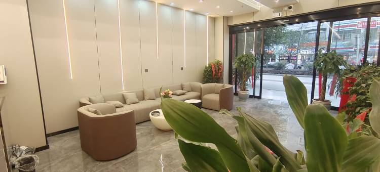 云端智慧酒店(贞丰店)图片