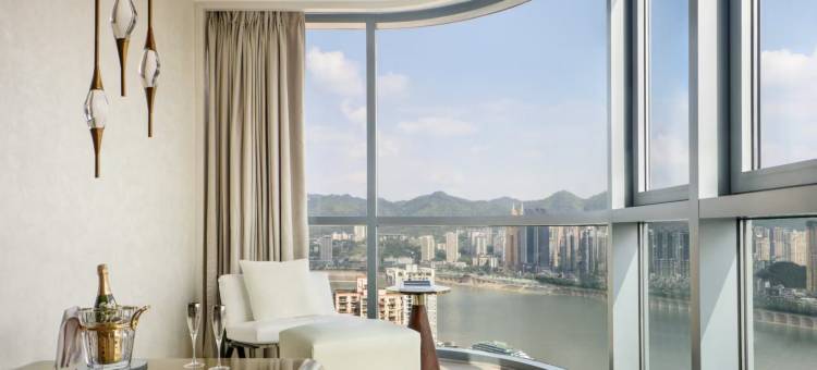 PALACE·壹朵江景行政公馆(解放碑十八梯店)图片