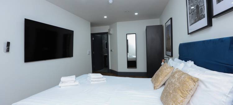 新牛津公寓(New Oxford House Apartments by Happy Days)图片