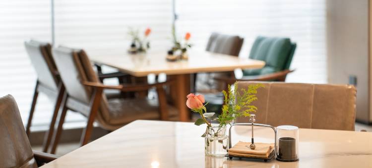 达州渠县賨人里财富中心亚朵酒店图片