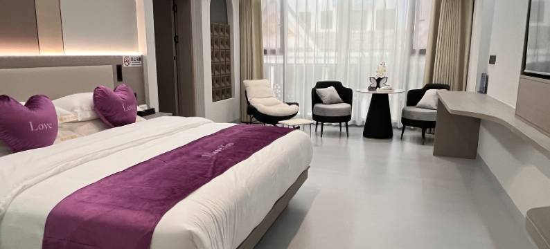 雲沐兮酒店(南腊河星光夜市店)图片