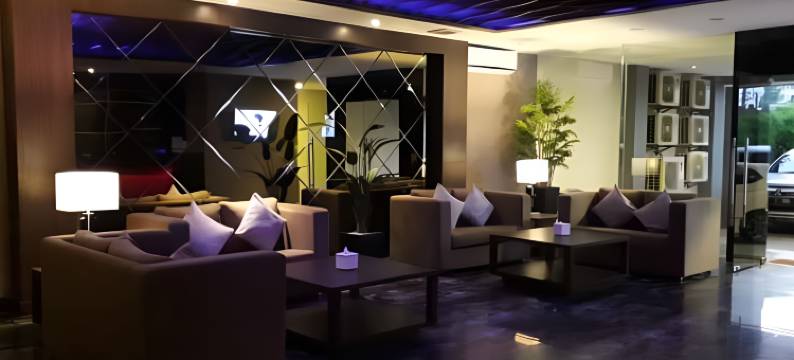 Octo Hotel Cirebon图片