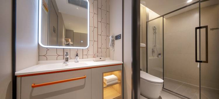 如家商旅酒店(西安软件新城鱼化寨地铁站店)图片