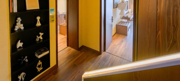 清江湾·三峡长颈鹿乐园酒店图片