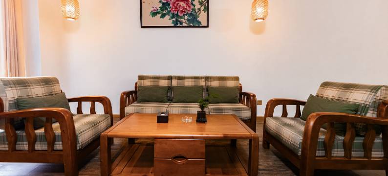 自由山语酒店图片