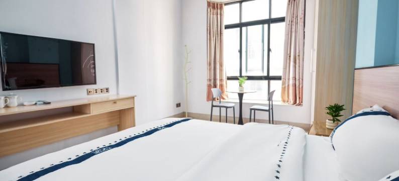 曼泊公寓(茂名电白万达广场店)图片