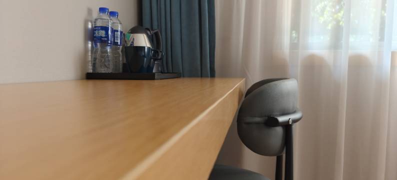 维朵酒店(重庆北站郑家院子地铁站店)图片