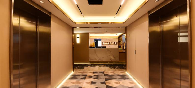 武汉嘉朵假日酒店(积玉桥地铁店)图片