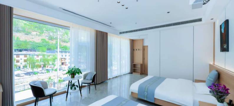 云尚民宿(八泉峡景区店)图片