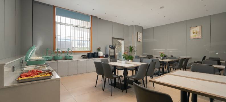 西岸智享酒店(漳州长泰凯悦广场店)图片