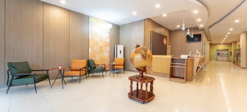 艺选酒店(章丘第二实验中学店)图片