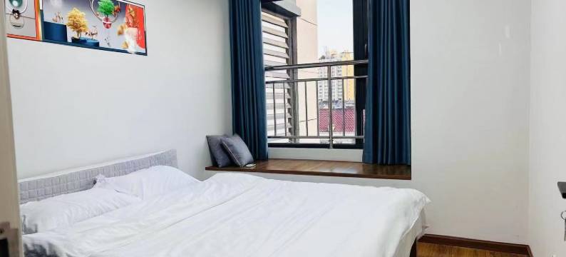 享家公寓(宝龙广场店)图片