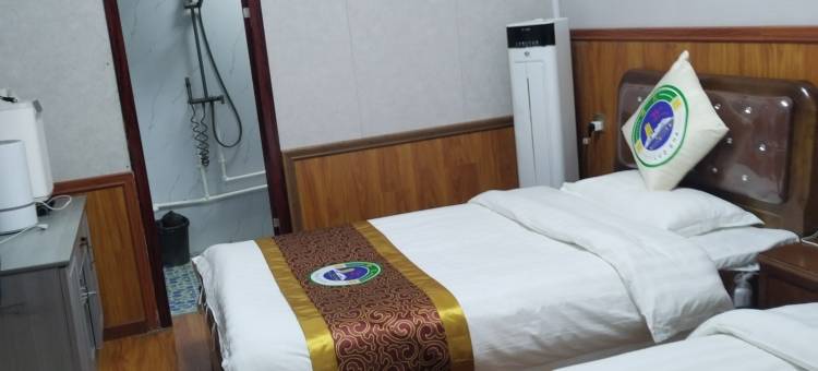 洛扎满意家庭旅馆图片