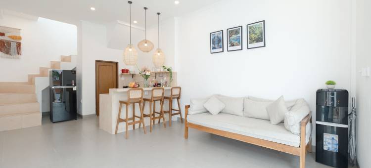 维拉卡米拉1号由别墅搜寻者(Kamila Villa 1 by Villa Finder)图片