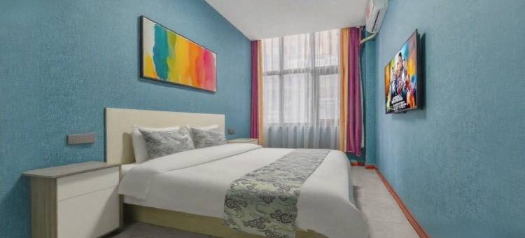 OYO枫之林时尚酒店(郑州二七万达店)图片