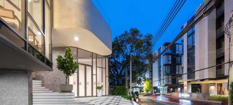 此刻(The Moment)图片