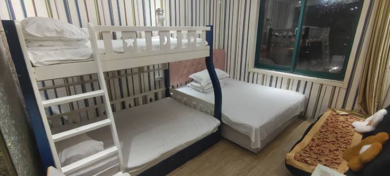 青岛栈桥火车站主题海景日租房图片