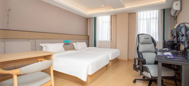 爱电竞酒店(上海吴淞国际邮轮码头淞宝路店)图片