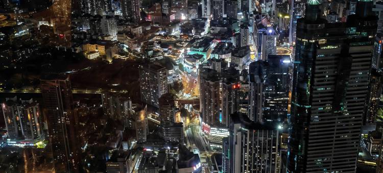 泊雲漫居·高空城景|SeaView云端酒店(深圳水贝国际黄金珠宝城店)图片