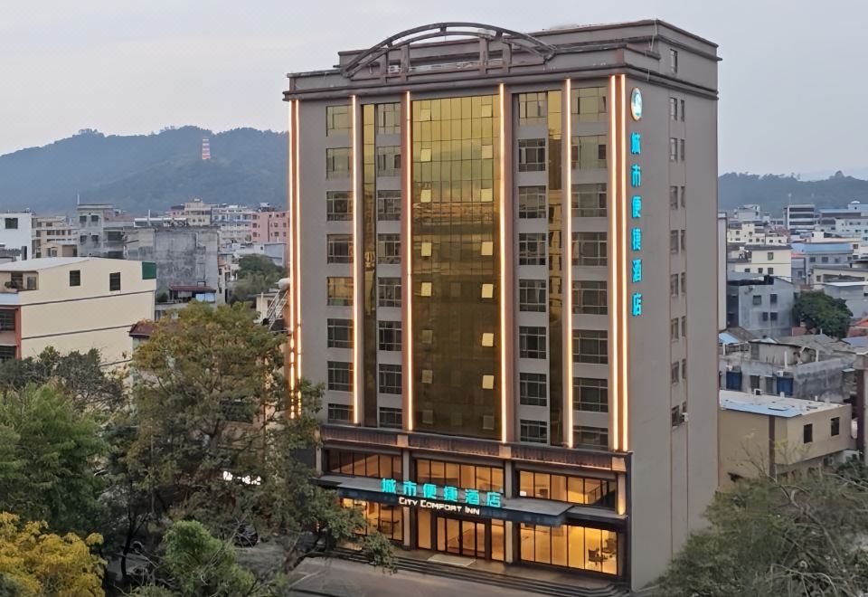  Hotel Overview