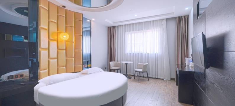 福又来精品酒店(上海中医院附属医院龙华医院航头院区店)图片