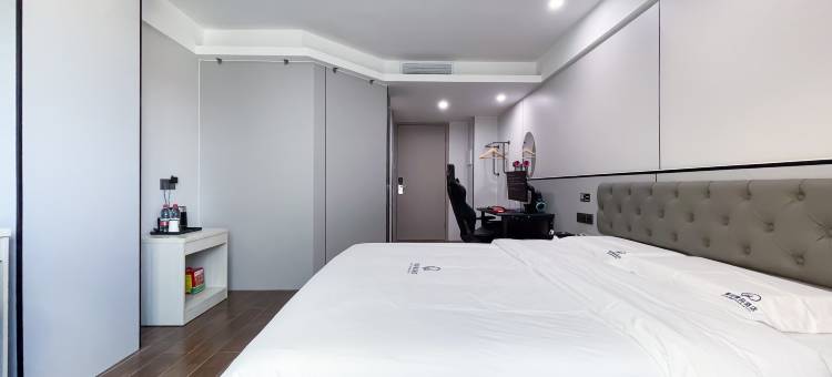 银狐电竞公寓(惠州水口文化体育中心店)图片