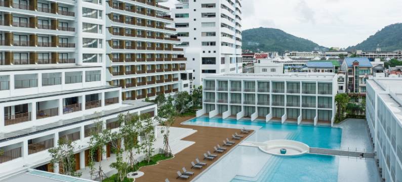 普吉岛芭东海滩酒店(Patong Beach Hotel by See2Sea)图片