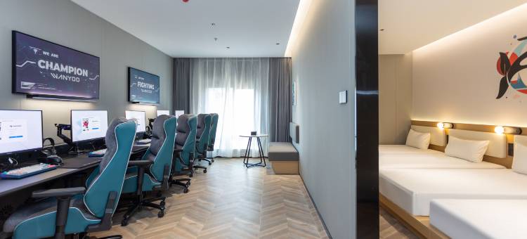 网鱼电竞酒店(上海外滩豫园店)图片