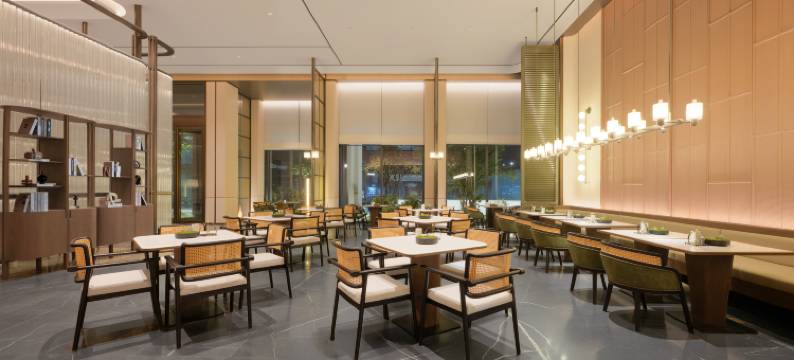 新乡金穗大道胖东来美仑酒店图片