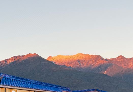 大理?大唐丨EARTHGAZE?STARSPANNG丨180度观海景民宿（才村码头店）外景图