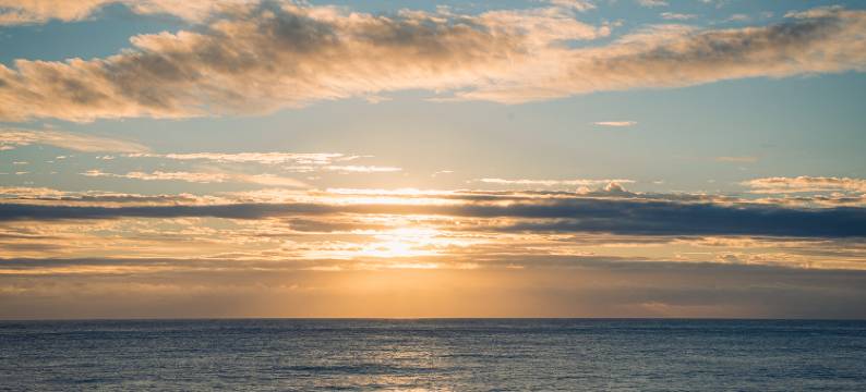 被风吹的人背包客民宿图片