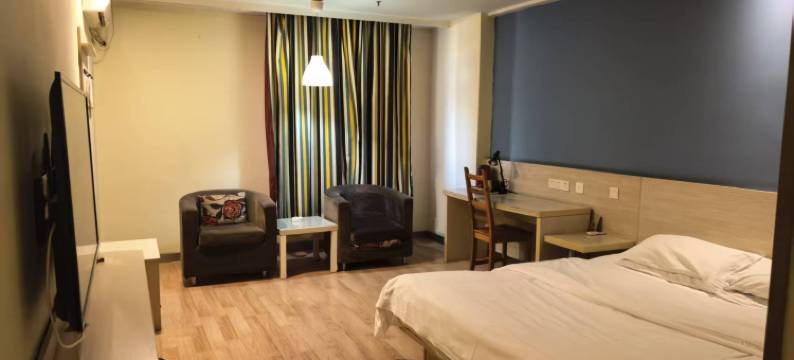 芒果快捷酒店(白城火车站店)图片