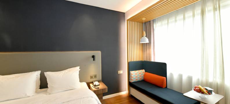 济南经十路千佛山智选假日酒店图片